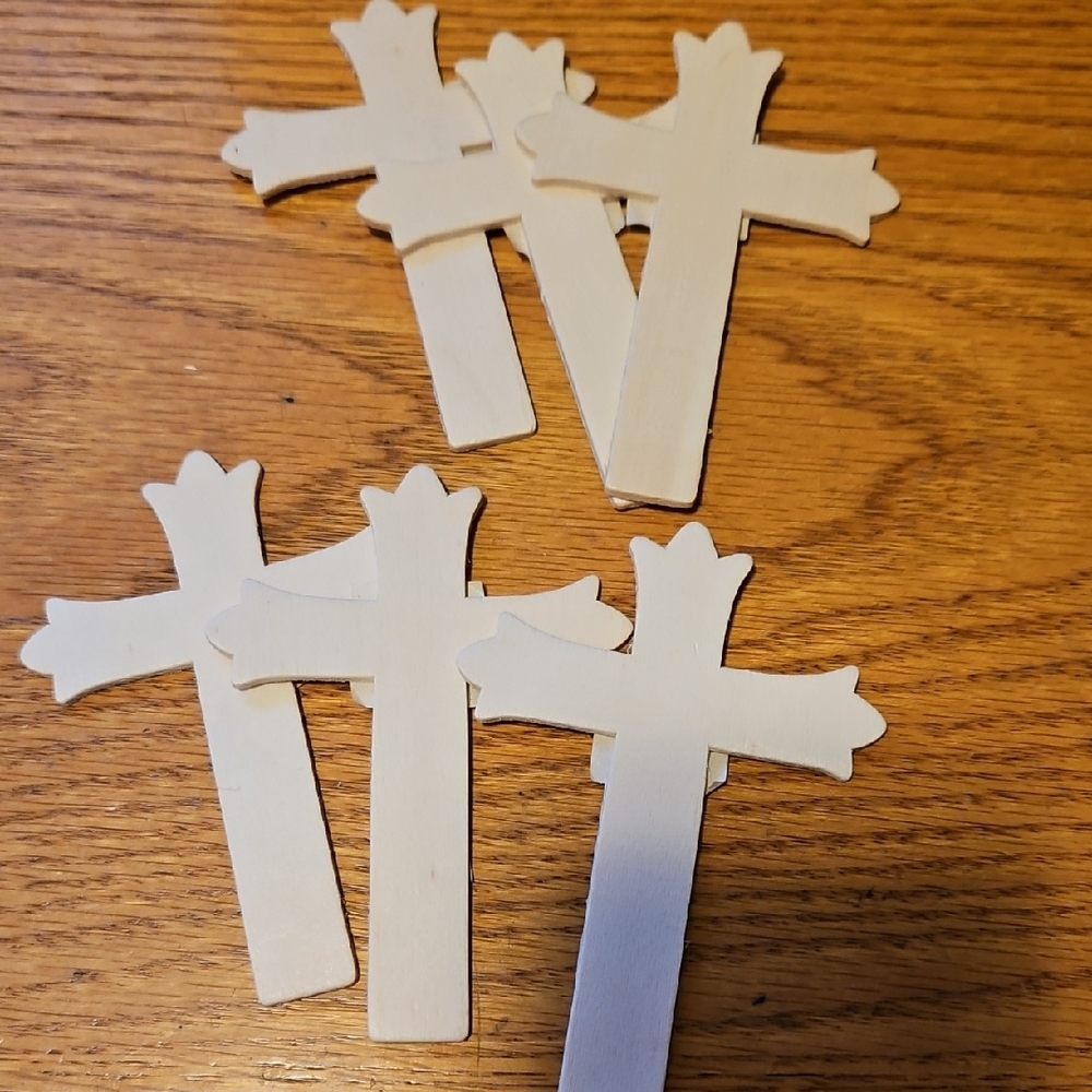 🛍2/$6🛍 Set of 6Wooden Crosses